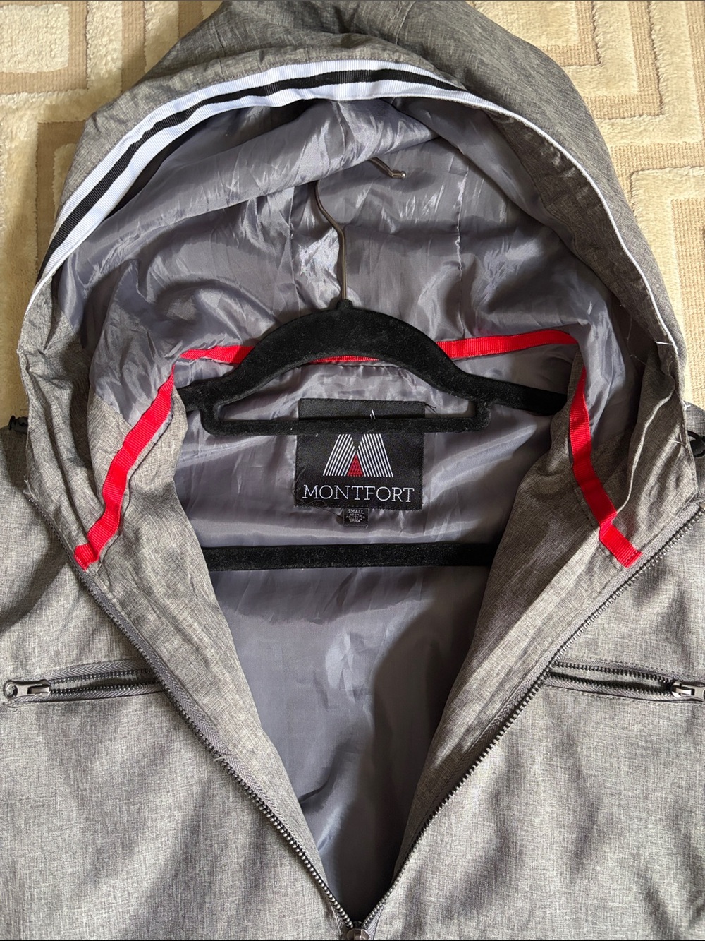 Montfort Men's Hooded Jacket - Picture 3 of 4